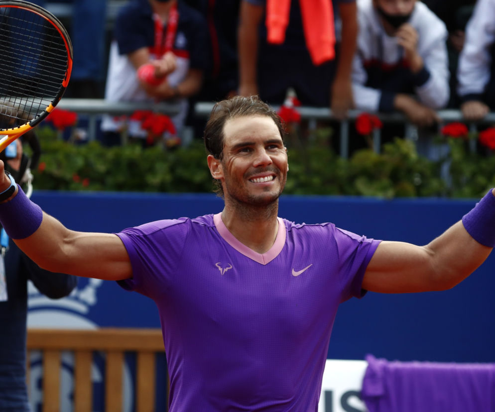 Nadal - Tsitsipas TV TRANSMISJA NA ŻYWO GDZIE OGLĄDAĆ FINAŁ ATP Barcelona O KTÓREJ GODZINIE FINAŁ Nadal - Tsitsipas STREAM ONLINE LIVE 25.04