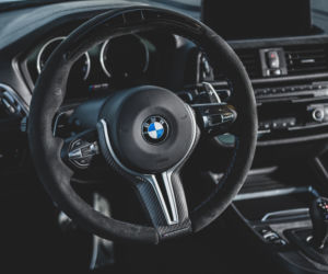 BMW M2 z częściami M Performance