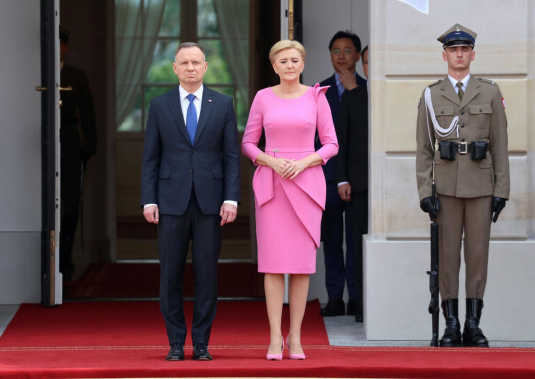 Agata Duda w wiosennych pastelach