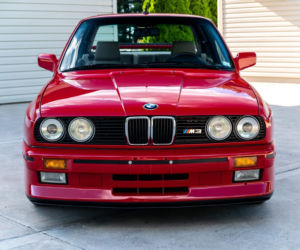 BMW E30 M3 wystawione na sprzedaż za prawie milion złotych