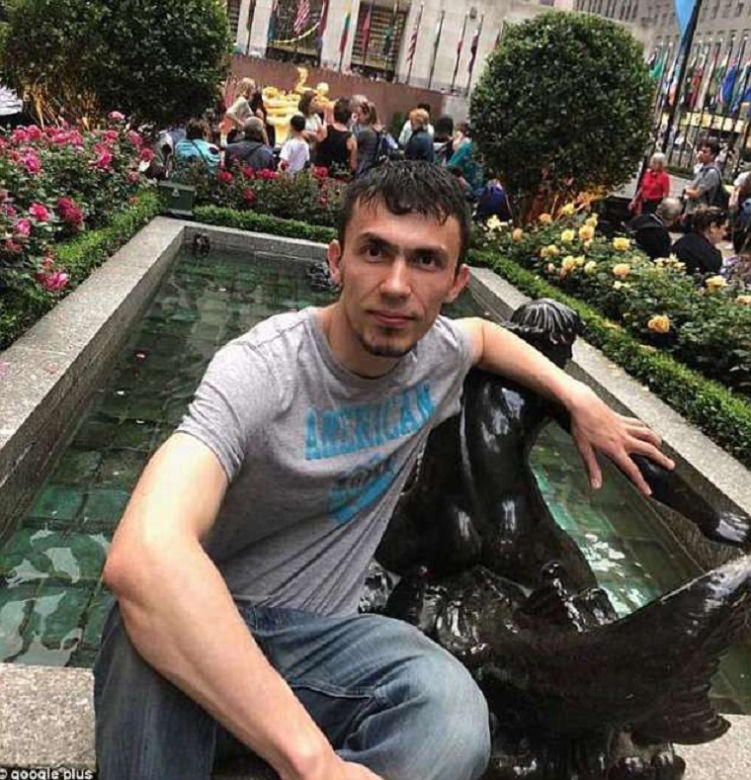 22 lata za zadźganie profesora