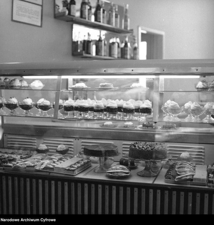 Przysmaki gastronomii PRL