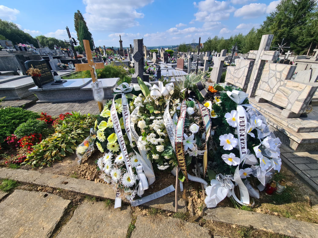 Grób Przemka z Wielopola Skrzyńskiego. Utopił się w żwirowni w Czarnej Sędziszowskiej [GALERIA]