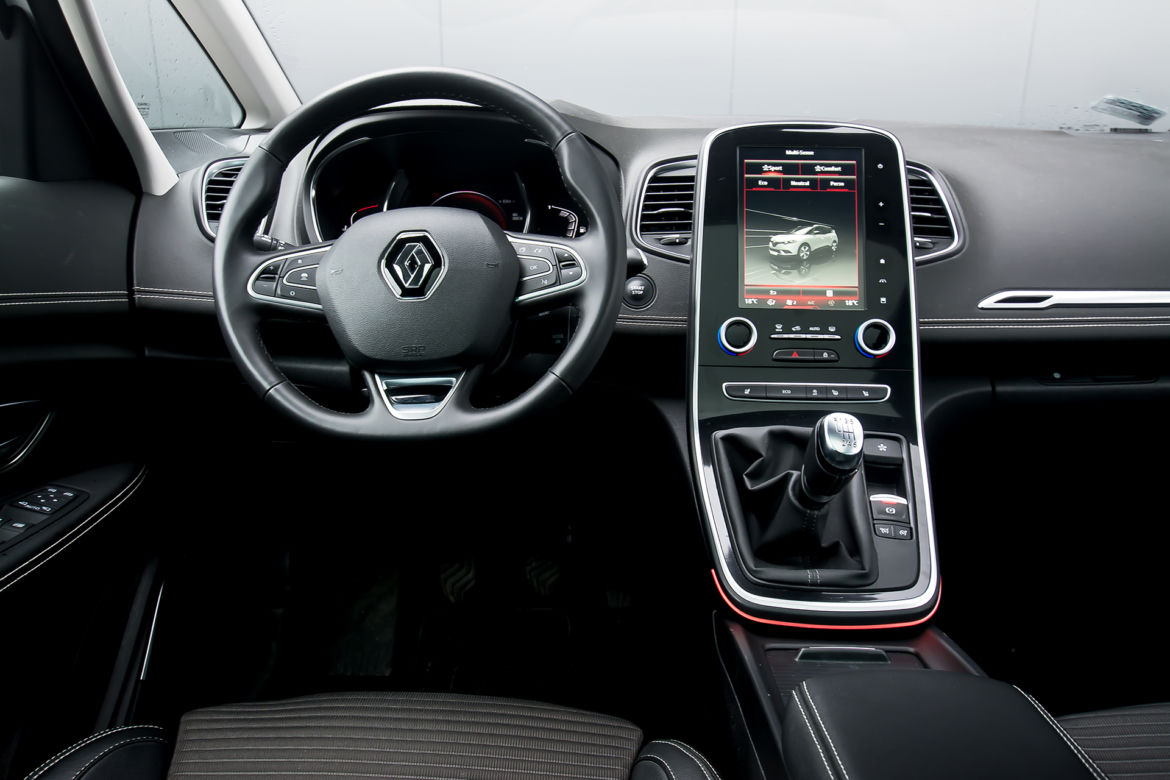 Renault Grand Scenic 1.6 dCi 130 KM Bose