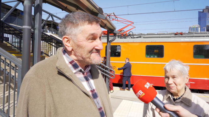 Jechałem legendarnym pociągiem. W środku jak kiedyś, aż trudno uwierzyć! Ludzie mówią wprost: „to były czasy”