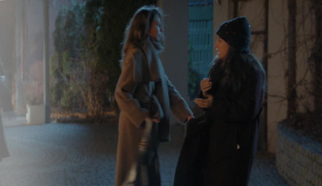 M jak miłość odc. 1928. Magda (Anna Mucha), Paulina (Maria Wieczorek)