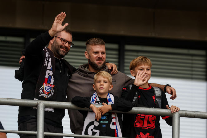 Górnik Zabrze - Lech Poznań: Zdjęcia kibiców i zawodników z meczu 8. kolejki PKO BP Ekstraklasy