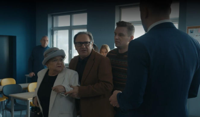 Barwy szczęścia odc. 3389. Lucyna (Grażyna Zielińska), Maciej Wilk (Adam Szczyszczaj), Hubert (Marek Molak), Jerzy (Bronisław Wrocławski)