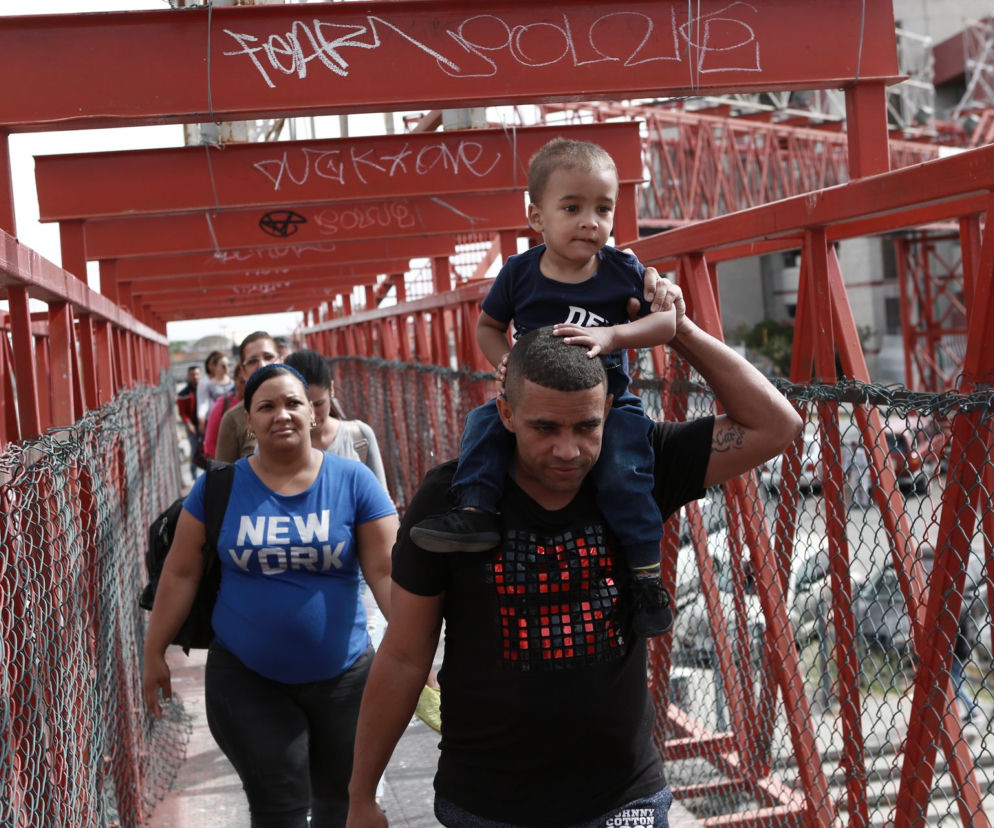 13 tysięcy imigrantów na liście o azyl w USA