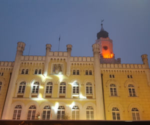 Tłumy na otwarciu lodowiska we Wschowie