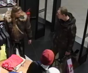 Ukradli w Focus Mall Bydgoszcz ubrania warte 2 tysiące złotych. Poznajesz ich?