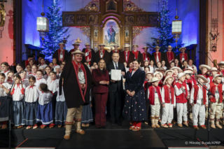Para prezydencka kolędowała z góralami w Koniakowie