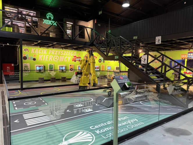 Samoloty, roboty i symulatory w Oławie! Muzeum Wena otwiera nową halę