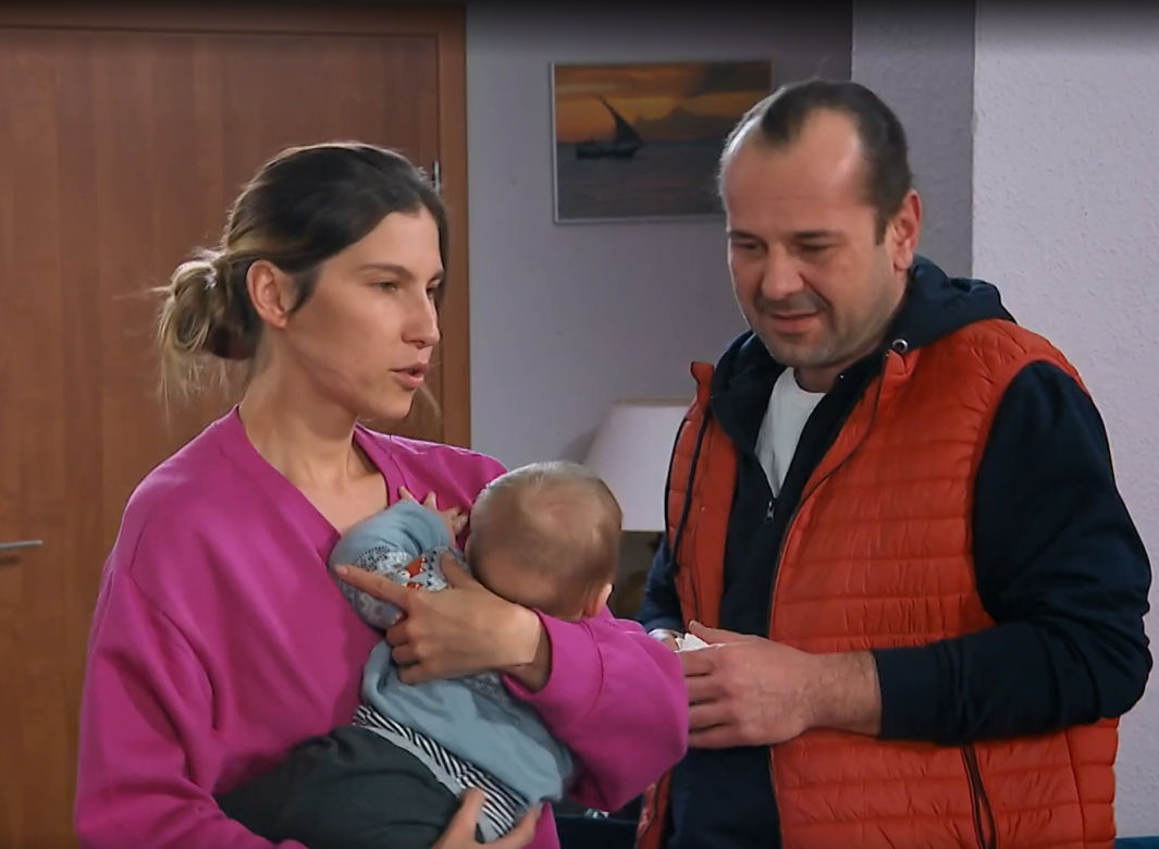 Barwy szczęścia, odcinek 2649: Regina (Kamila Kamińska), Borys (Jakub Wieczorek), Kamilek 
