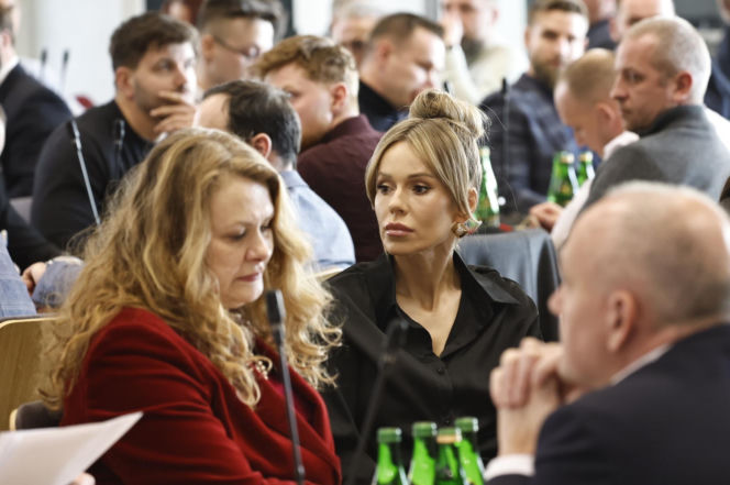 Niebywałe, do czego poseł PiS porównał strzelanie petardami. Doda aż złapała się za głowę! Szok