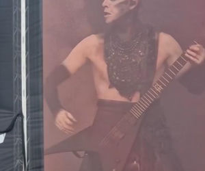 Nergal spotkał Keanu Reevesa na festiwalu w Oslo