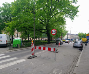 Kraków: Zobacz jak postępują prace przy przebudowie ulicy Krakowskiej
