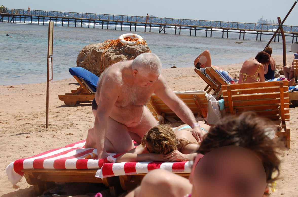 Piękna posłanka pojechała na wakacje z bliskim współpracownikiem Andrzeja Leppera! Pikantne zdjęcia!