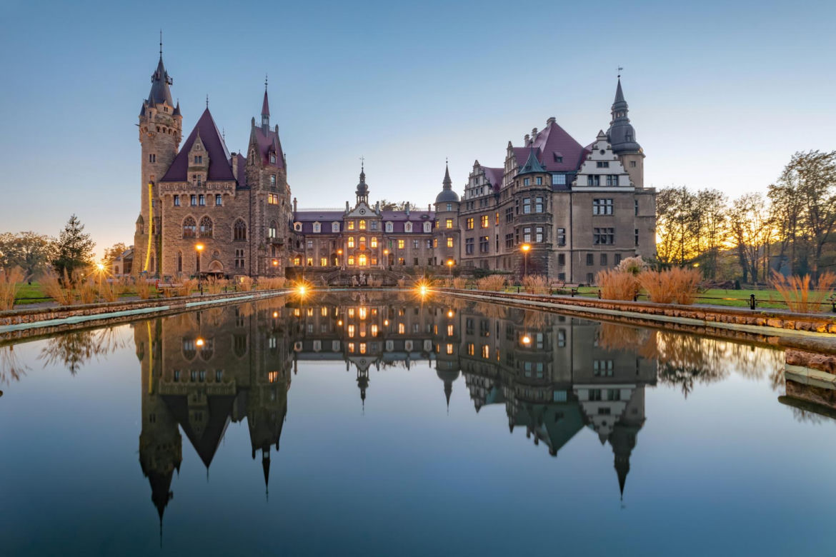 Pałac w Mosznej