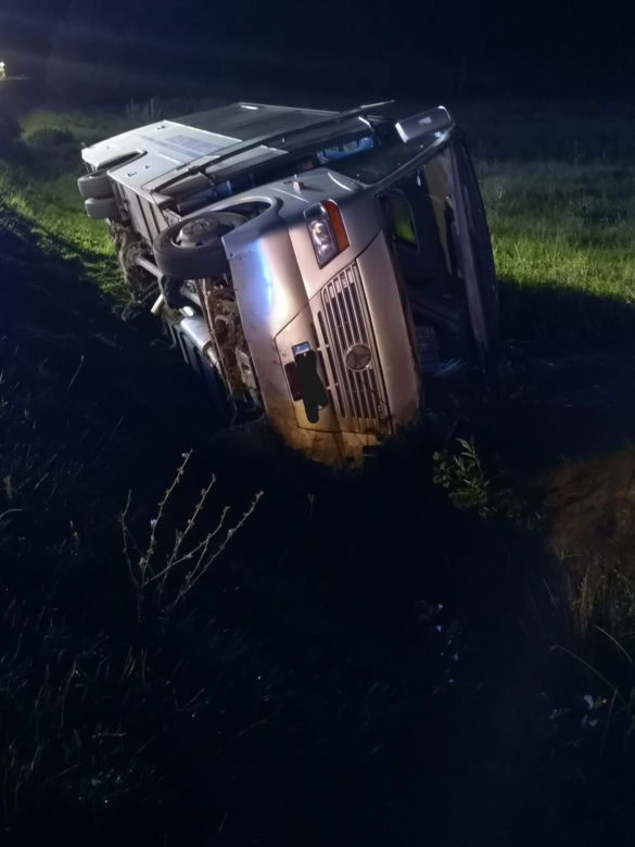 Siedem osób poszkodowanych w wypadku autobusu niedaleko Poznania