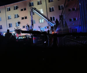 Dramatyczne sceny na Dolnym Śląsku. W pożarze mieszkania zginęła jedna osoba