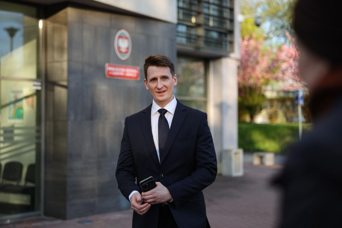 Konferencja prasowa prokuratury ws. wypadku, w którym dzień wcześniej zginął poseł Lewicy Łukasz Litewka