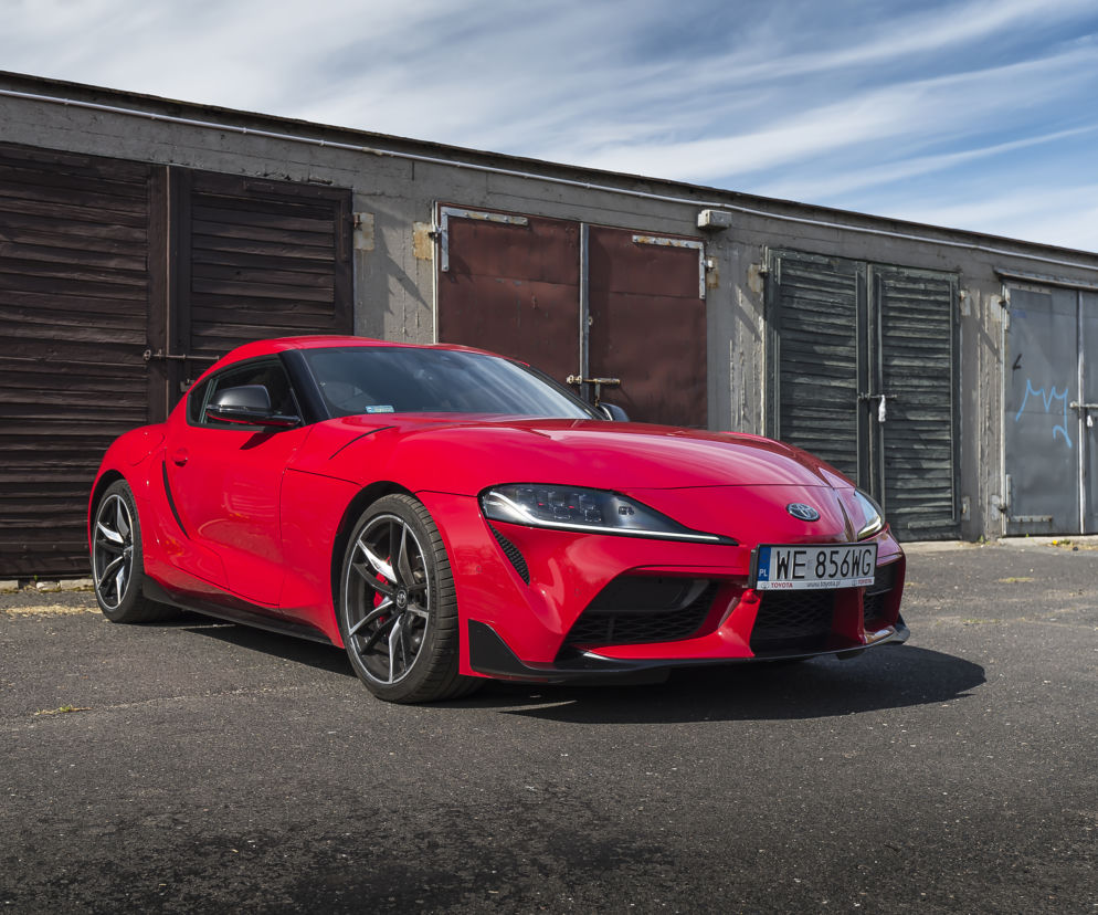 Toyota GR Supra 3.0 R6 Turbo 8AT