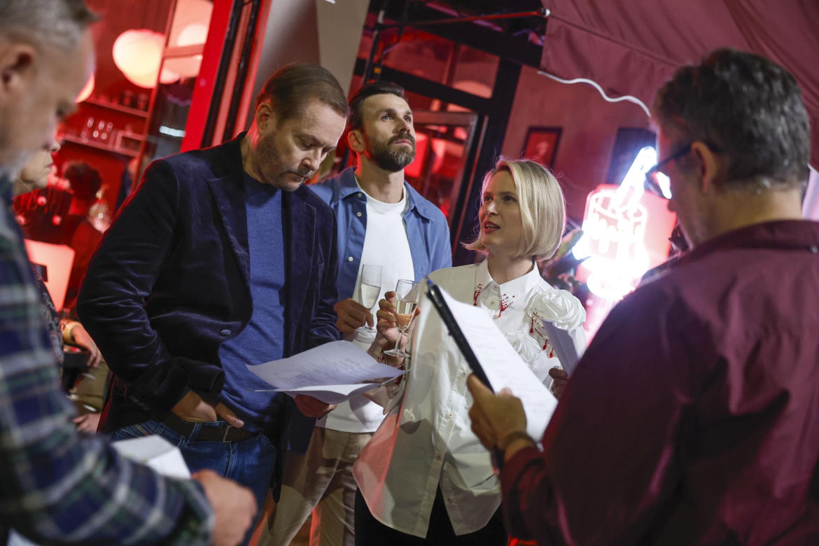 "Właśnie, że tak!": Danuta Stenka, Agnieszka Żulewska, Artur Żmijewski na planie filmu