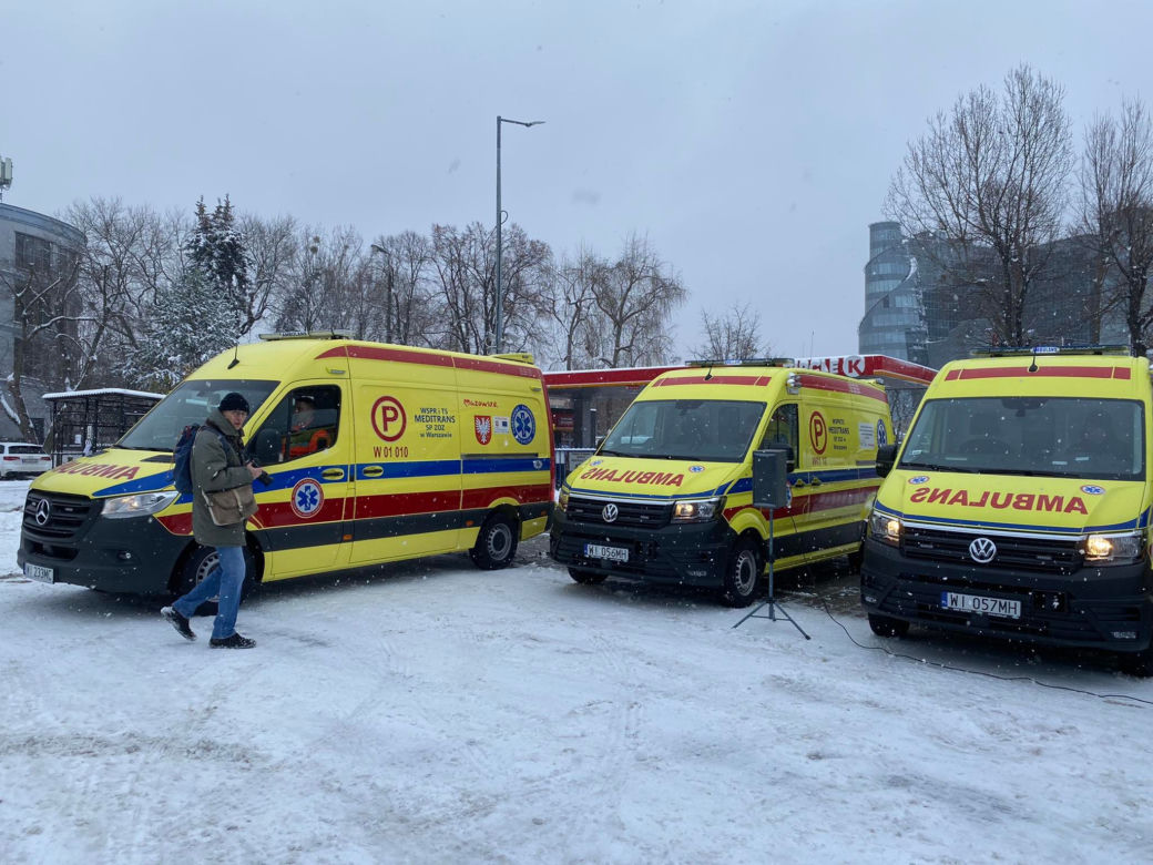 Warszawa: Mazowsze z nowymi karetkami