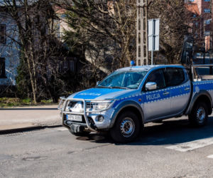 Koronawirus w Trójmieście. Zostań w domu - apeluje policja przez megafony i drony [ZDJĘCIA]