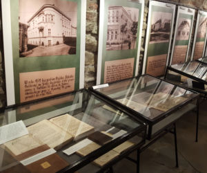 Wystawa z okazji 130-lcia Sądeckiej Biblioteki Publicznej