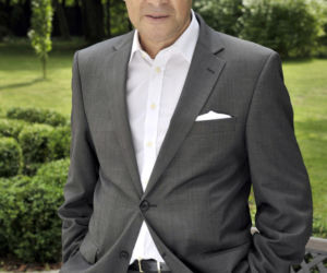 JERZY ZELNIK