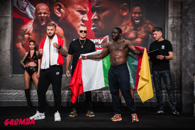 Ring girls Gromda 24