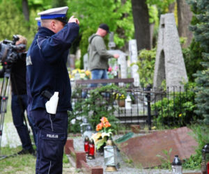 Żary. Ocalił grupę studentów, ale zginął w katastrofie helikoptera. Koledzy pamiętają o policjancie [ZDJĘCIA]