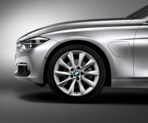 BMW 330e Plug-in Hybrid