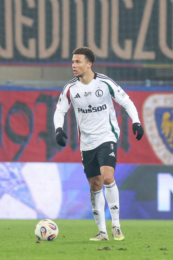 Piast Gliwice - Legia Warszawa, zdjęcia kibiców i zawodników z meczu 18. kolejki PKO BP Ekstraklasy