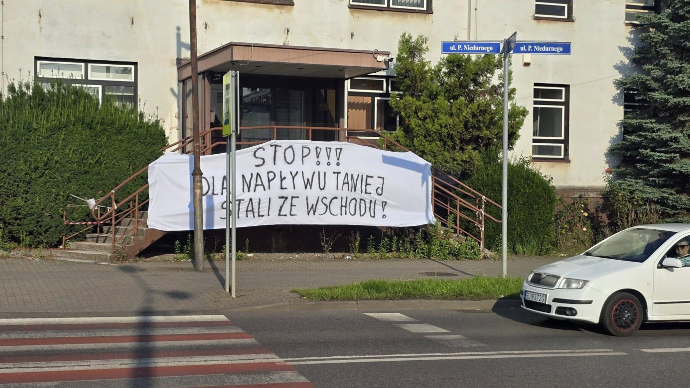 Protest hutników w Rudzie Śląskiej. "Nie dla stali ze wschodu"