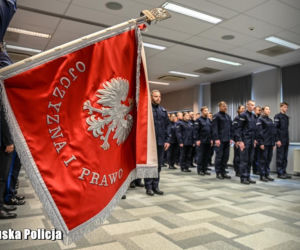 Coraz więcej osób chce służyć w policji