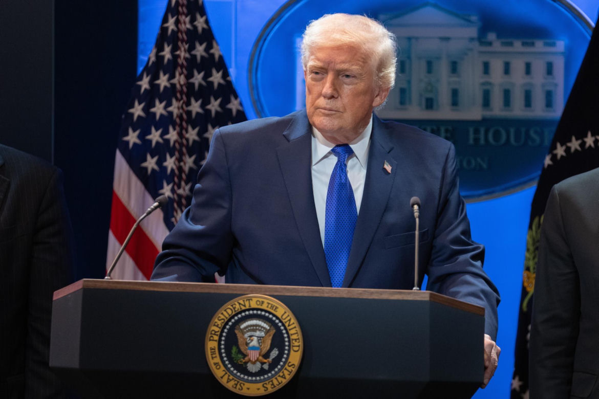 Śmierć w willi Trumpa! "Obsesja na punkcie Epsteina"