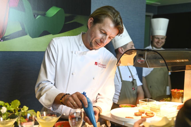 Platter by Karol Okrasa: ceny, menu