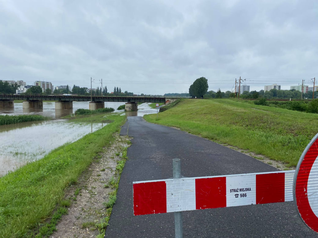 Odra wylewa? Opole czeka na drugą falę!