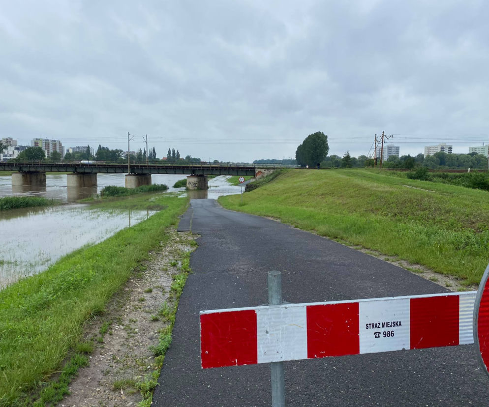 Odra wylewa? Opole czeka na drugą falę!