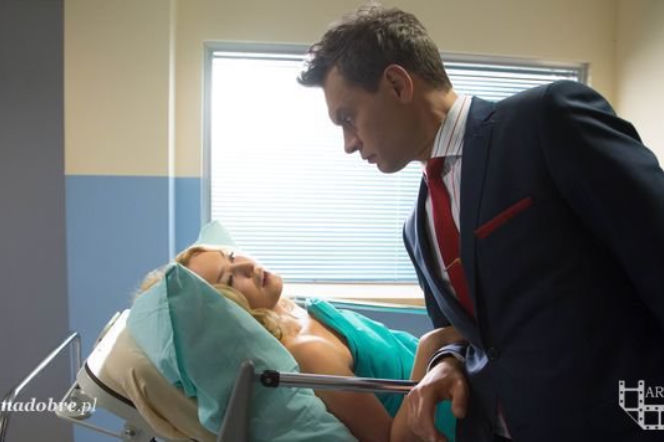 Na dobre i na złe odc. 541. Kinga Walczyk (Marta Dąbrowska), Andrzej Falkowicz (Michał Żebrowski)