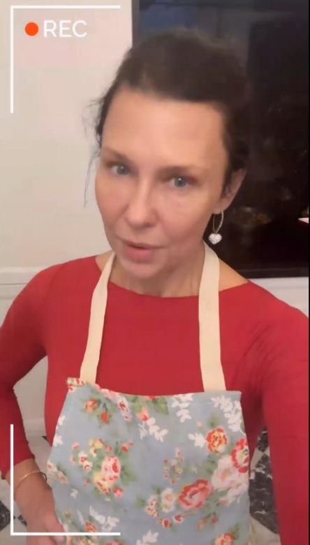 Anna Popek