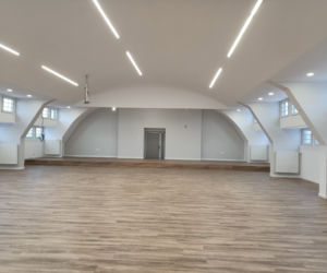 Remont szkolnej auli w Białym Borze