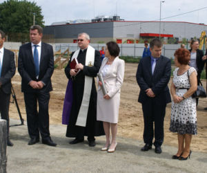 Uroczystość wmurowania kamienia węgielnego. Galeria Odrzańskie Ogrody