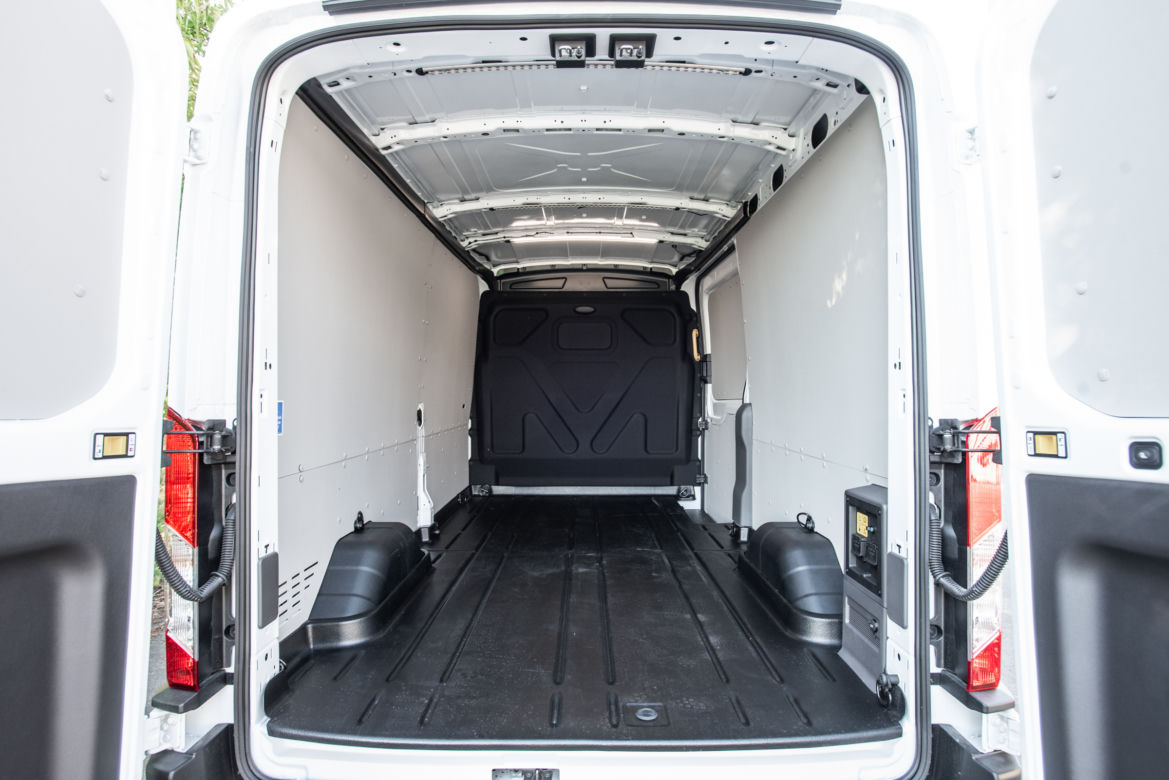 Ford e-Transit L3H2