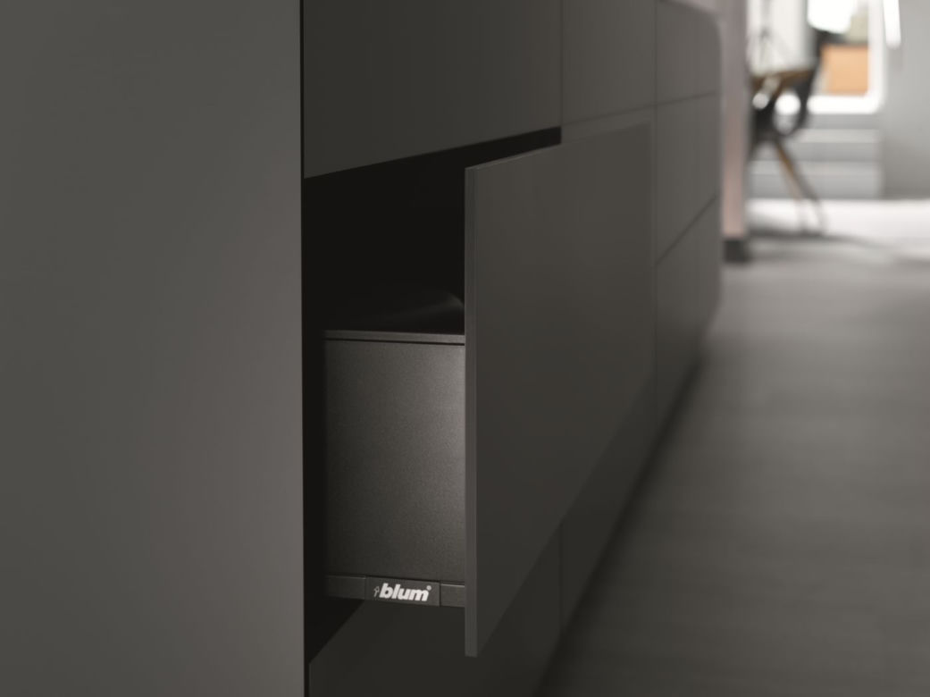 LEGRABOX marki Blum