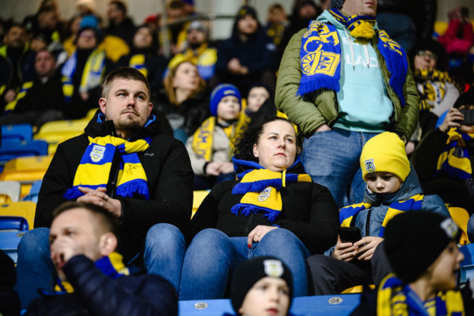 Arka Gdynia - Lechia Gdańsk: Zdjęcia kibiców z derbów Trójmiasta w ramach 23. kolejki PKO BP Ekstraklasy