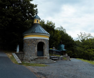 Stacje drogi krzyżowej proj. Dušana Jurkoviča